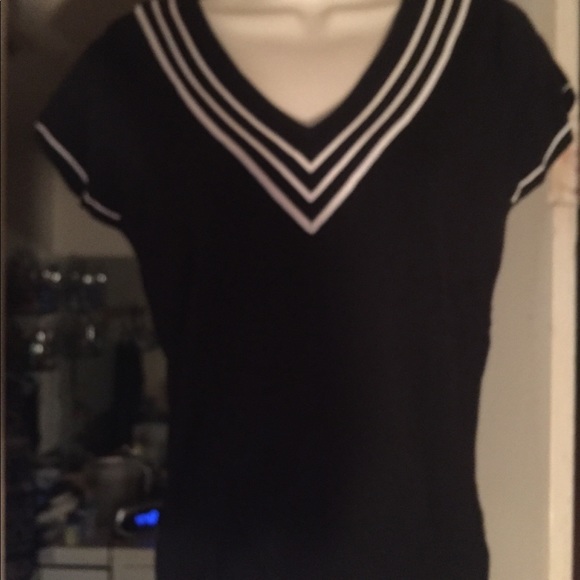 Gently used dress blouse - Picture 2 of 4